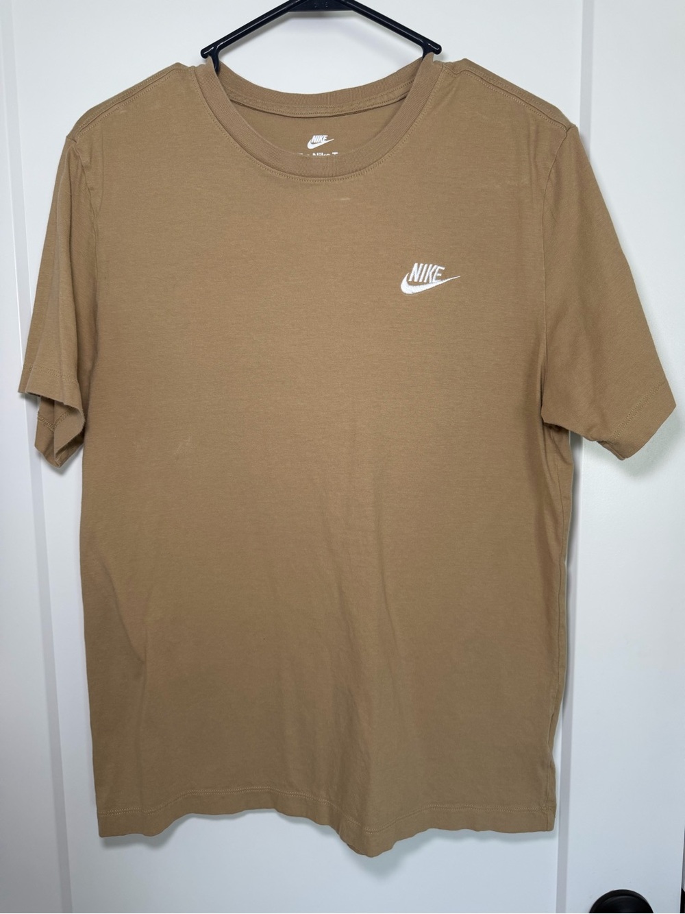Nike Men’s Brown Short Sleeve Logo Tee